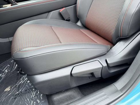 New 2026 Nissan Kicks SR w/ Cold Weather Package FWD image 15