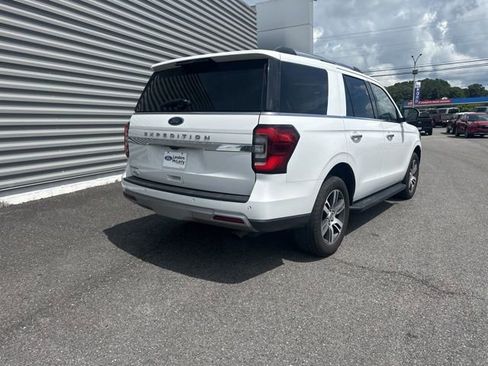 Used 2024 Ford Expedition Limited RWD image 5