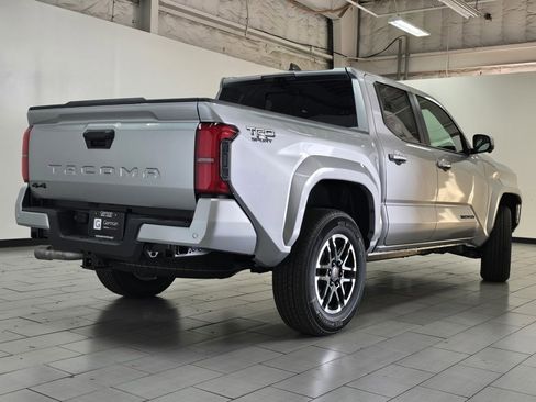 New 2025 Toyota Tacoma TRD Sport image 19
