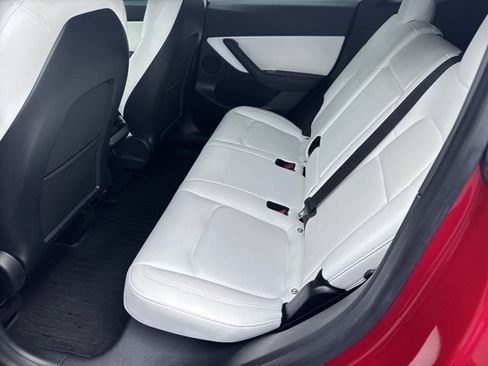 Used 2020 Tesla Model Y Long Range AWD/4WD image 23
