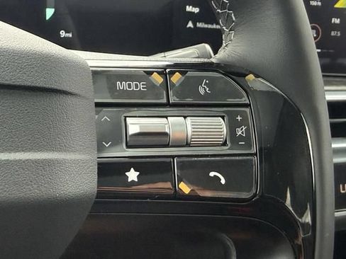 New 2026 Kia Sorento SX AWD/4WD image 13