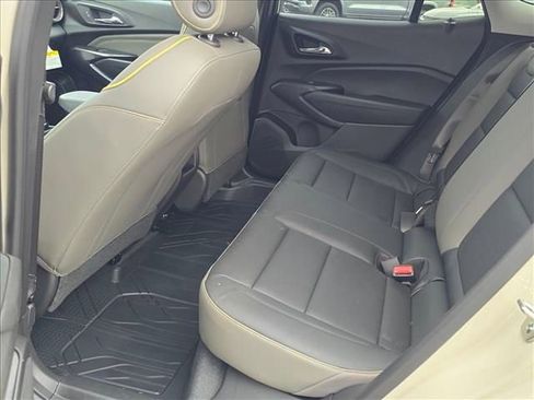 New 2026 Chevrolet Trax ACTIV w/ Driver Confidence Package image 15