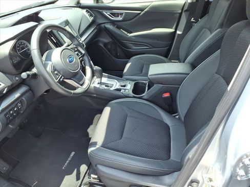 Used 2023 Subaru Forester Premium AWD/4WD image 11