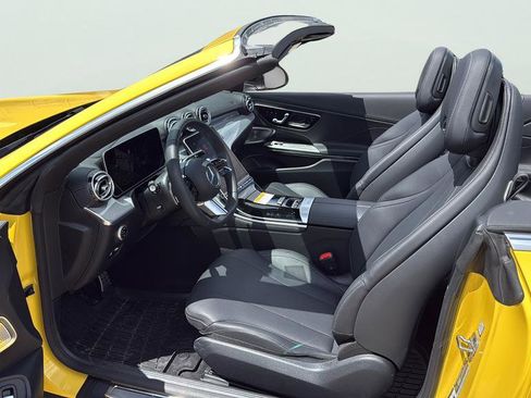 Certified 2026 Mercedes-Benz CLE 300 4MATIC Cabriolet image 19