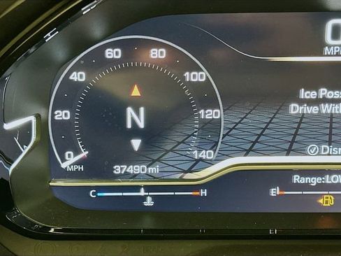 Certified 2022 GMC Yukon XL Denali image 13