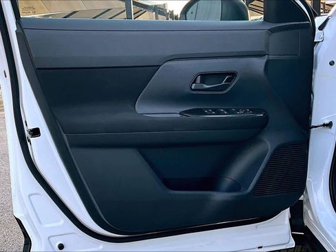 New 2026 Nissan Kicks S image 13