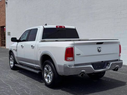 Used 2016 RAM 1500 Laramie RWD image 4
