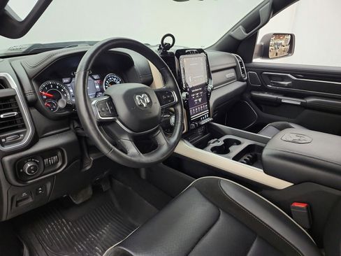 Used 2019 RAM 1500 Laramie RWD image 11
