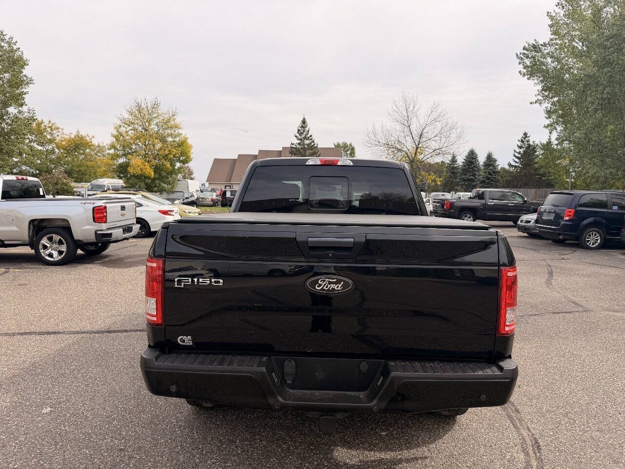 Used 2016 Ford F150 XLT w/ Equipment Group 302A Luxury AWD/4WD image 5