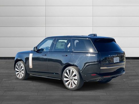 New 2026 Land Rover Range Rover SV AWD/4WD image 6