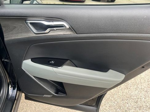 Certified 2023 Kia Sportage X-Pro Prestige AWD/4WD image 18