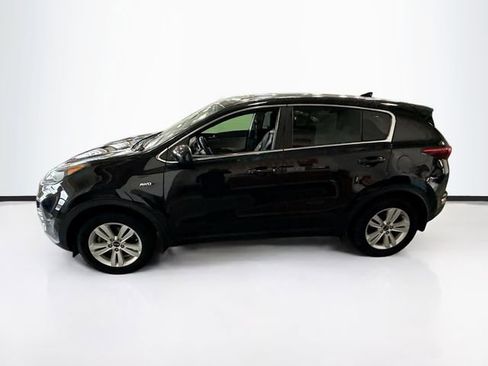 Used 2018 Kia Sportage LX image 9