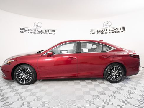 New 2025 Lexus ES 350 w/ Premium Package image 4