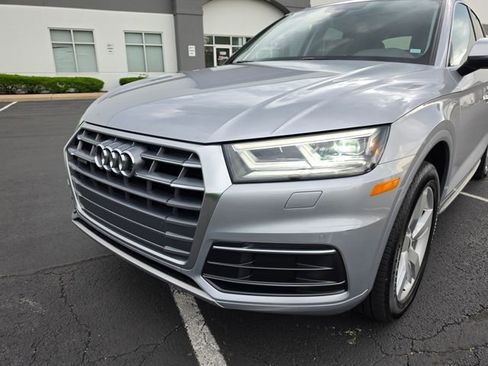 Used 2018 Audi Q5 2.0T Premium Plus w/ Premium Plus Package AWD/4WD image 16