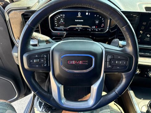 Used 2023 GMC Sierra 1500 SLT AWD/4WD image 21