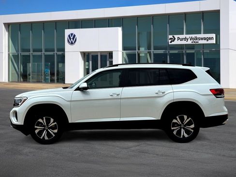 New 2026 Volkswagen Atlas SE FWD image 5