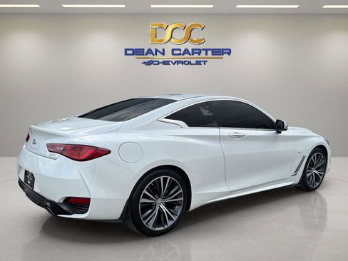 Used 2018 INFINITI Q60 3.0t Luxe w/ Sensory Package 3.0T Luxe AWD/4WD image 5