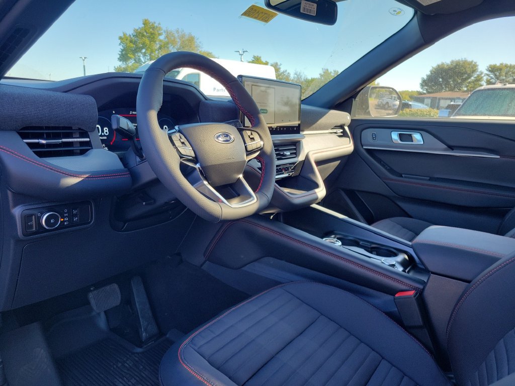 New 2026 Ford Explorer ST-Line w/ ST-Line Street Pack AWD/4WD image 21