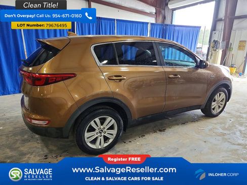 Used 2017 Kia Sportage LX image 4