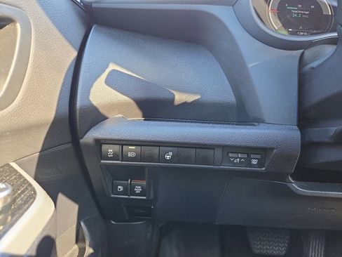 Used 2025 Toyota Sienna AWD image 24