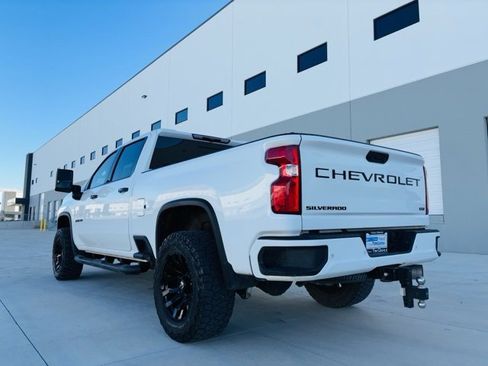 Used 2023 Chevrolet Silverado 3500 LTZ w/ LTZ Plus Package image 4