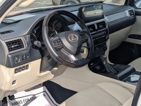 Used 2023 Lexus GX 460 Premium image 10