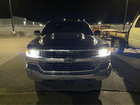 Used 2016 Chevrolet Silverado 1500 LT w/ All Star Edition image 2