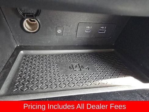 Used 2022 Nissan Pathfinder SL w/ SL Premium Package FWD image 16