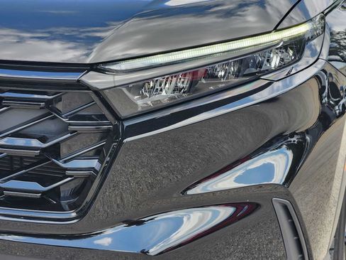 Used 2024 Honda CR-V Sport Touring image 7