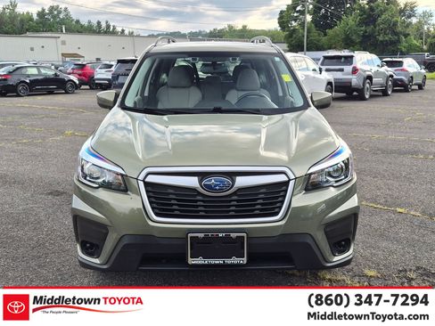 Used 2020 Subaru Forester Premium AWD/4WD image 8
