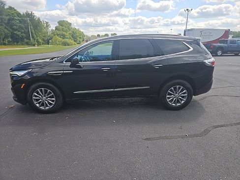 Used 2024 Buick Enclave Essence w/ Trailering Package, 5000 lbs. image 3