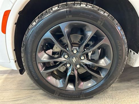 Used 2021 Dodge Durango GT image 24