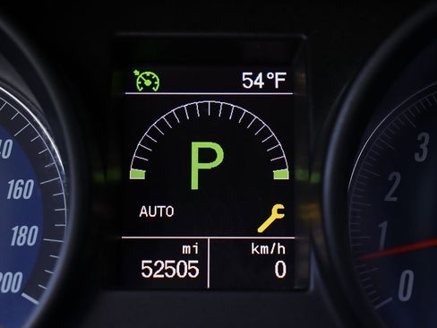 Used 2018 Maserati GranTurismo Sport image 19