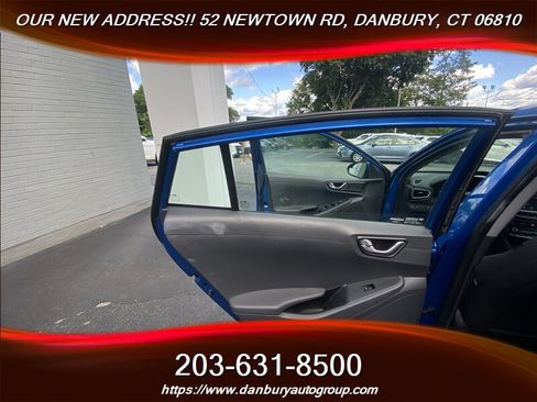 Used 2018 Hyundai Ioniq Blue FWD image 16