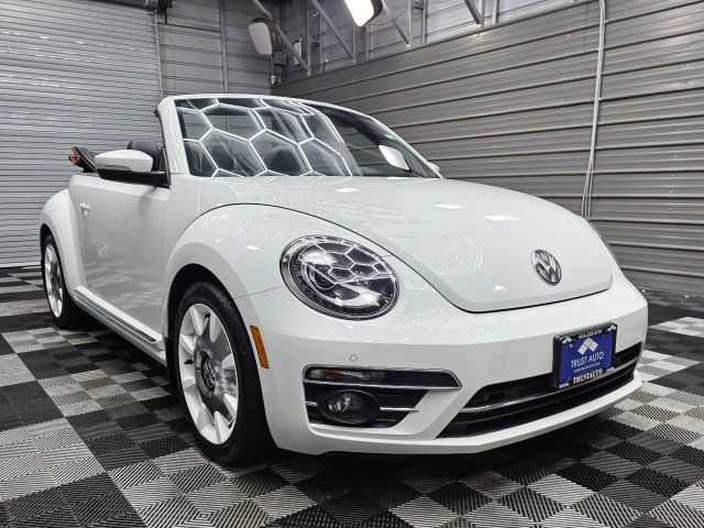 Used 2019 Volkswagen Beetle 2.0T Final Edition SEL FWD image 5