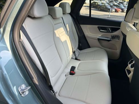 New 2027 Mercedes-Benz GLC 300 image 40