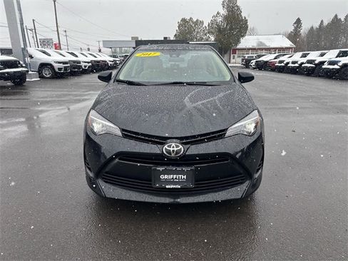 Used 2017 Toyota Corolla L image 8