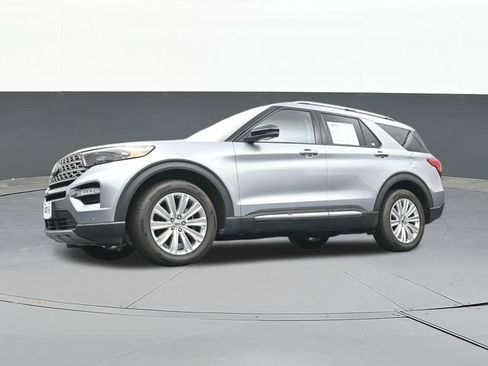 Used 2022 Ford Explorer Limited w/ Equipment Group 301A AWD/4WD image 60