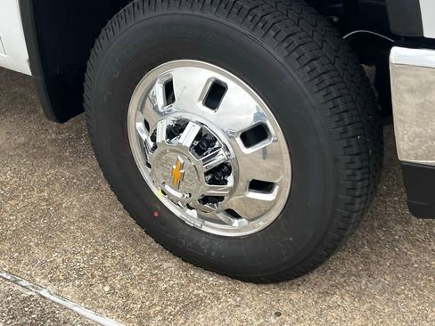 New 2026 Chevrolet Silverado 3500 LT w/ Texas Edition image 5