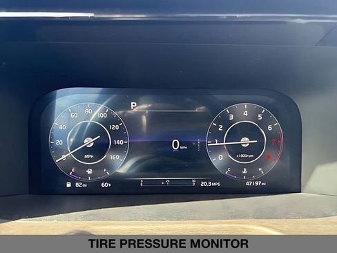 Used 2023 Kia Sorento SX Prestige image 18