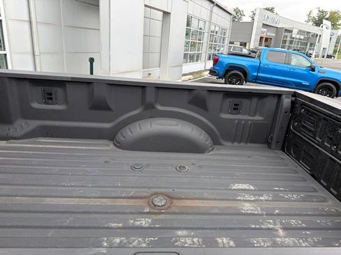 Used 2024 Ford F350 XLT AWD/4WD image 5