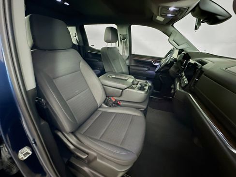 Used 2022 Chevrolet Silverado 1500 LT image 29