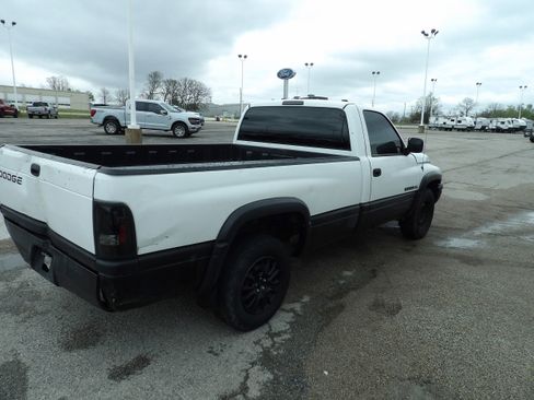 Used 2001 Dodge Ram 1500 Truck 2WD Regular Cab image 8