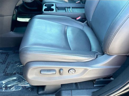Used 2019 Honda Odyssey EX-L image 19