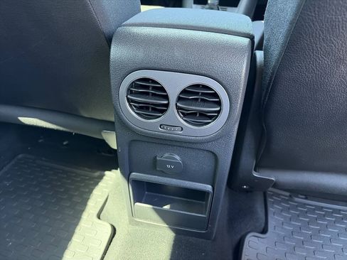Used 2017 Volkswagen Tiguan S AWD/4WD image 28