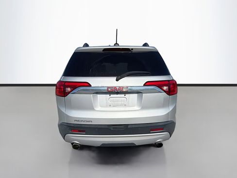 Used 2017 GMC Acadia SLT image 7