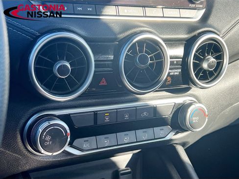 Used 2024 Nissan Sentra SV image 19