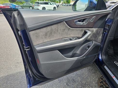 Used 2021 Audi Q8 Prestige AWD/4WD image 24