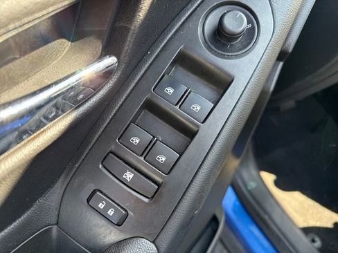 Used 2016 Chevrolet Trax LT w/ LT Convenience Package image 21