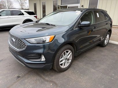 Used 2024 Ford Edge SEL w/ Convenience Package